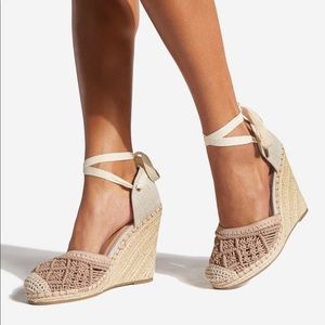 NWOT Ankle tie wedges